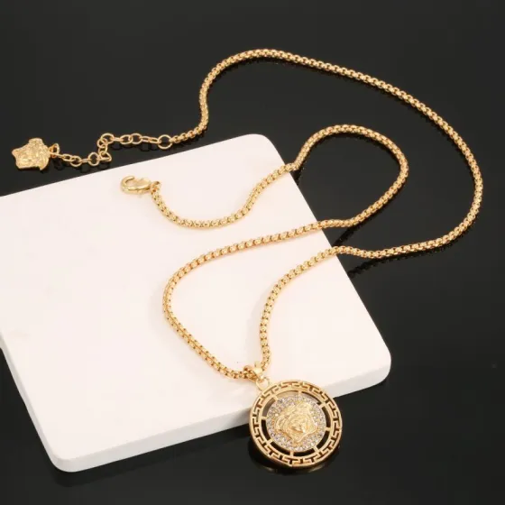 Luxury necklace