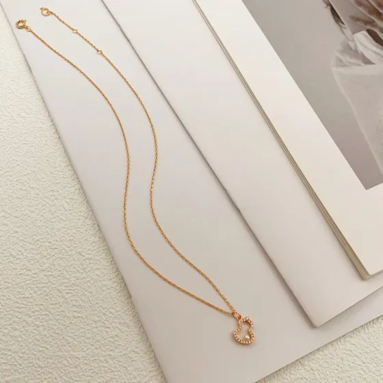 Qeelin Wulu necklace 18K rose gold clear diamond accents white freshwater pearl 42cm with 3cm extender