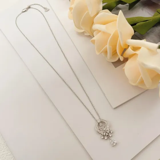 Graff Butterfly Silhouette Diamond Chandelier Pendant necklace White gold with clear diamonds 45cm with 5cm extender