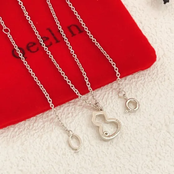 Qeelin Wulu necklace Silver-toned metal with clear diamond accent 42cm