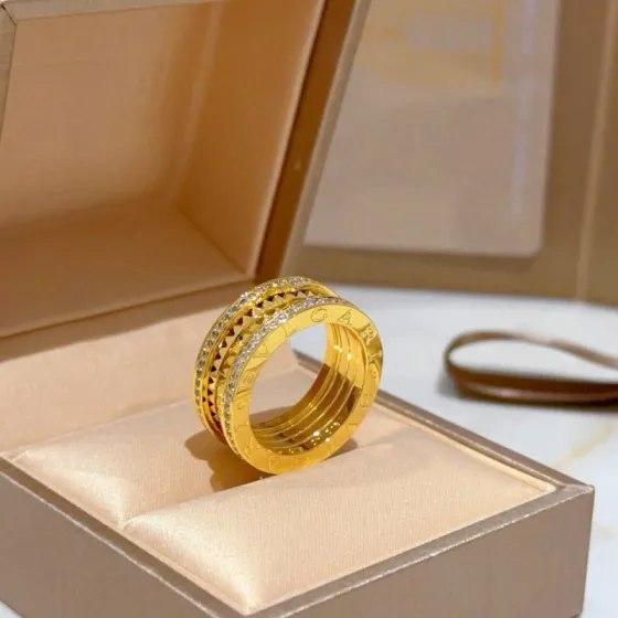 Bvlgari B zero1 Rock ring 18k yellow gold with clear diamond accents 54