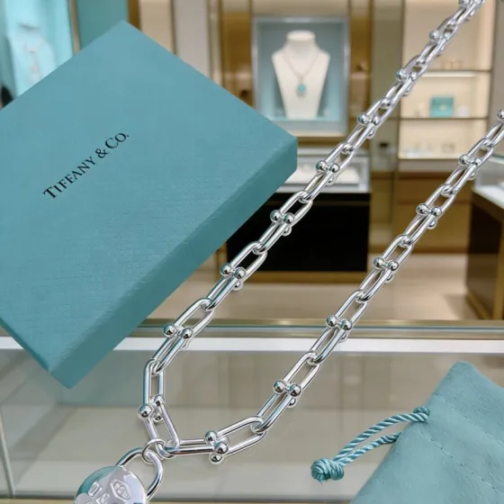 Tiffany Co Tiffany 1837 Makers HardWear Lock necklace Sterling silver 925 silver polished silver tone no accent stones 18 inches