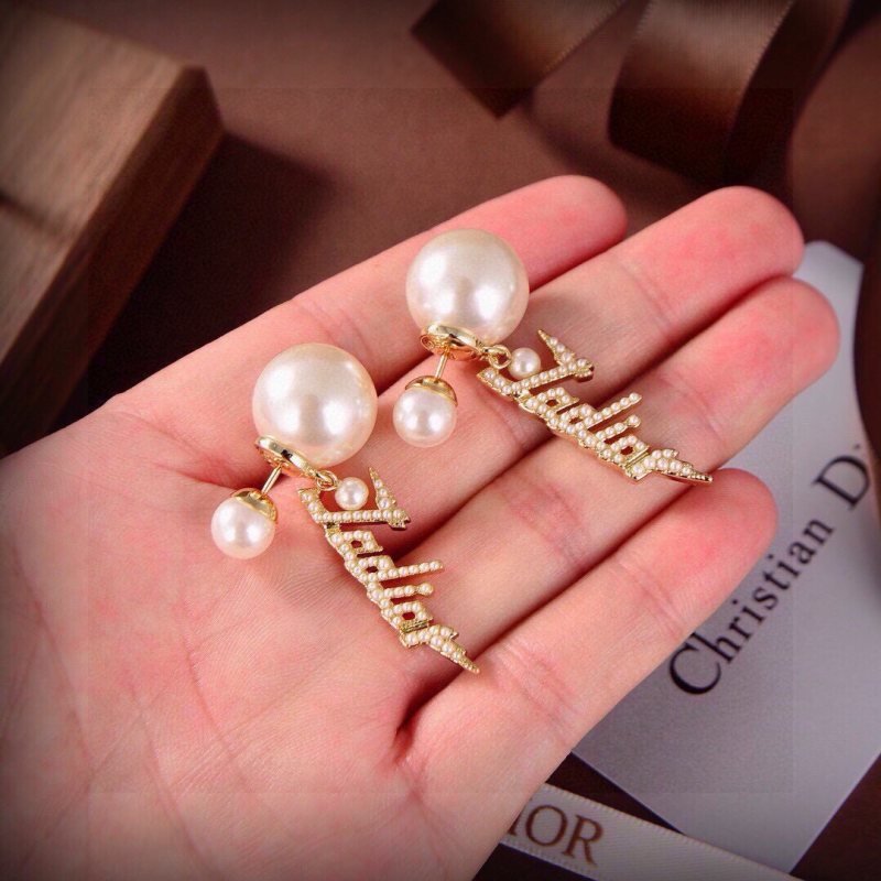 Dior J ADIOR earrings Gold-tone metal with white pearls One Size