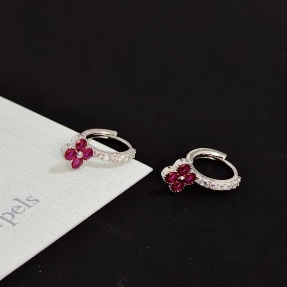 Van Cleef Arpels Alhambra earrings silver-toned white gold with clear diamonds and ruby-red four-leaf clover stones 1 5cm hoop diameter