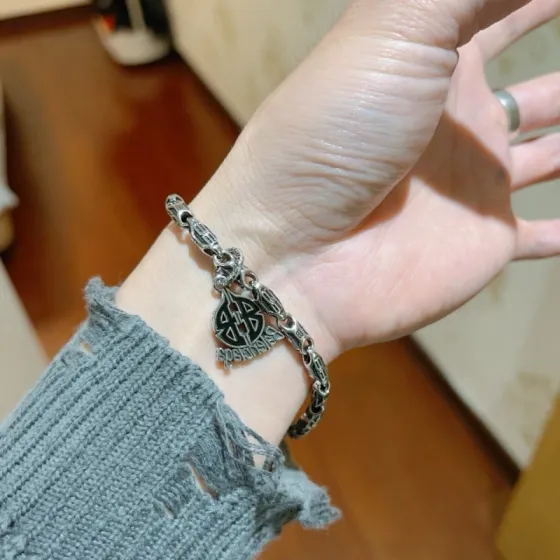 Luxury necklace 24cm