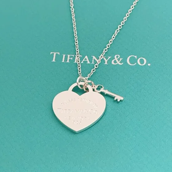 Tiffany Co Return to Tiffany Heart Tag with Key necklace Sterling silver 18 inches