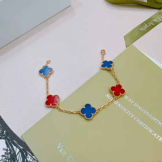 Van Cleef Arpels Alhambra bracelet rose gold metal with blue and red clover inlays 18cm
