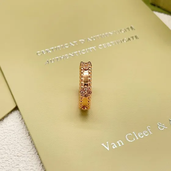 Van Cleef Arpels Perlee ring Rose gold with clear diamond accents No 7