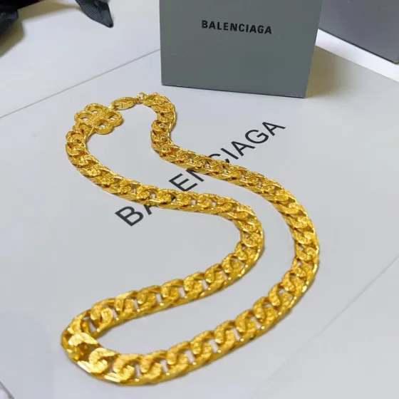 Luxury necklace