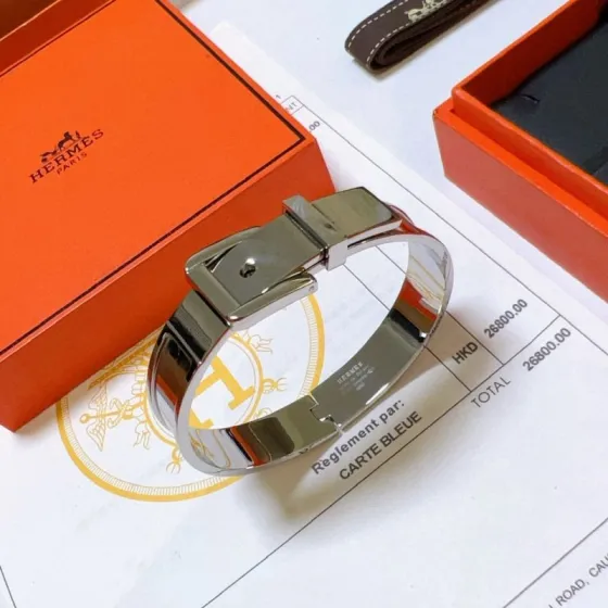 Hermes Belt Buckle Clic Clac H bracelet silver toned metal no accent stones 17cm inner circumference