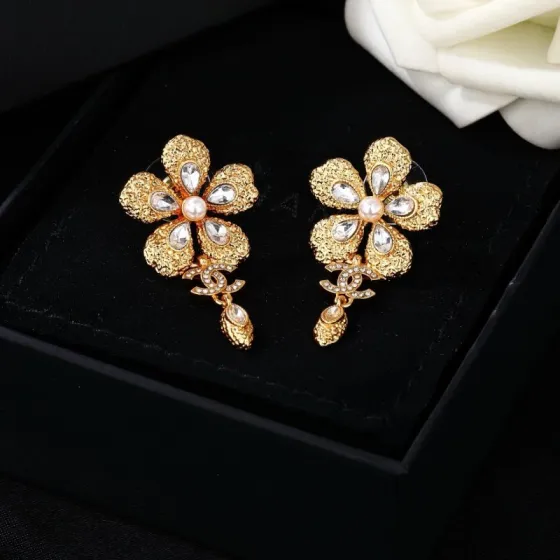 Chanel CC Flower Drop Earrings earrings gold-tone metal clear faceted crystals cream faux pearl 3 5cm drop length