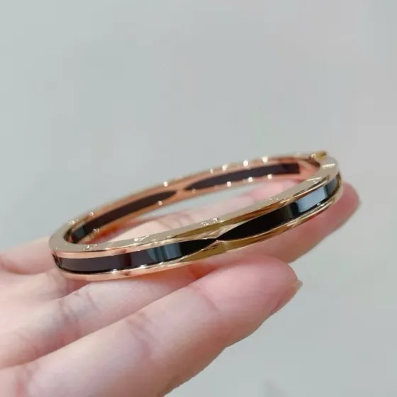 Bvlgari B zero1 bracelet Rose gold metal with black ceramic inlay 17cm inner circumference