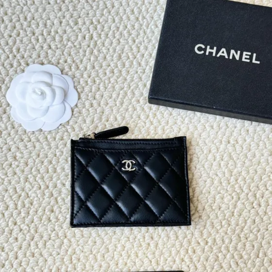 Chanel Classic Quilted Lambskin Zip Card Holder card holder Black lambskin leather with silver-tone metal hardware 11cm x 8cm