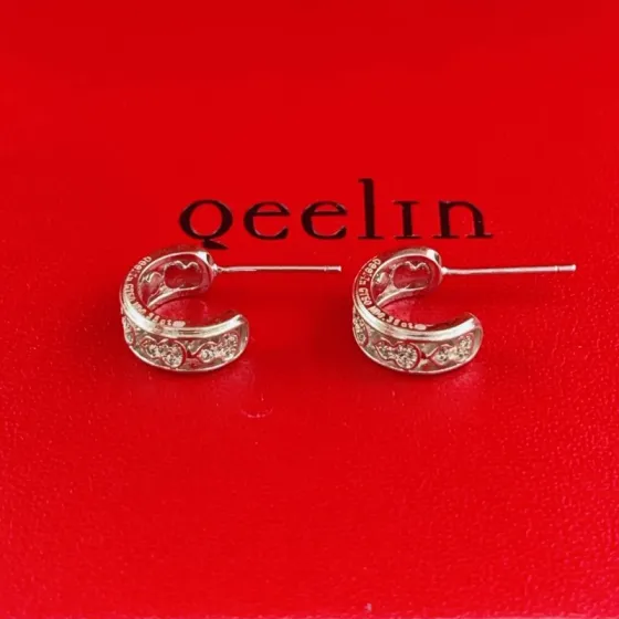 Qeelin Yu Yi earrings 18K white gold with clear diamonds 10mm outer diameter