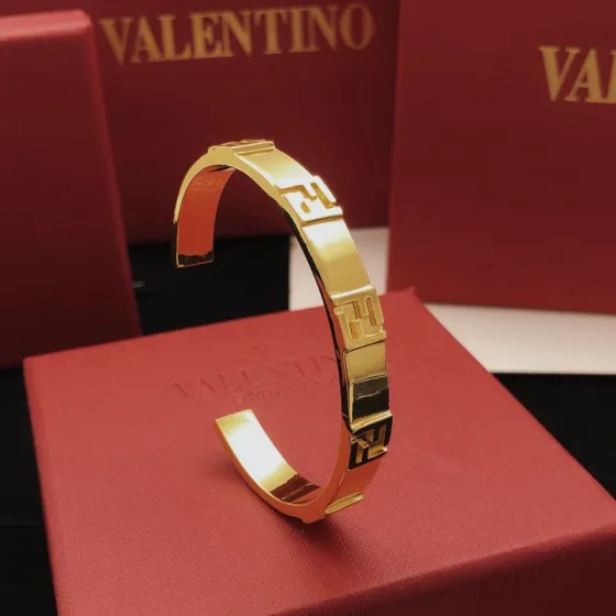 Fendi FF Logo Cuff bracelet gold-tone metal 17cm inner circumference