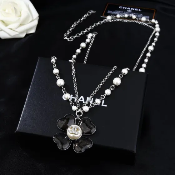Chanel Goose Clover Pearl Waist Chain necklace Silver-tone metal white faux pearl black glitter resin clear crystal 80cm with 10cm extension