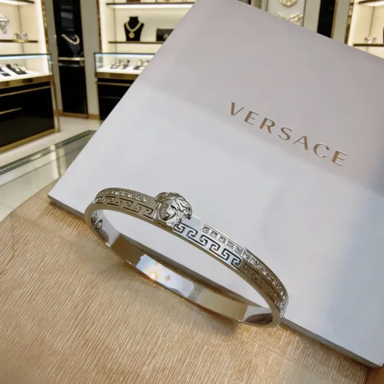 Luxury bracelet diamond