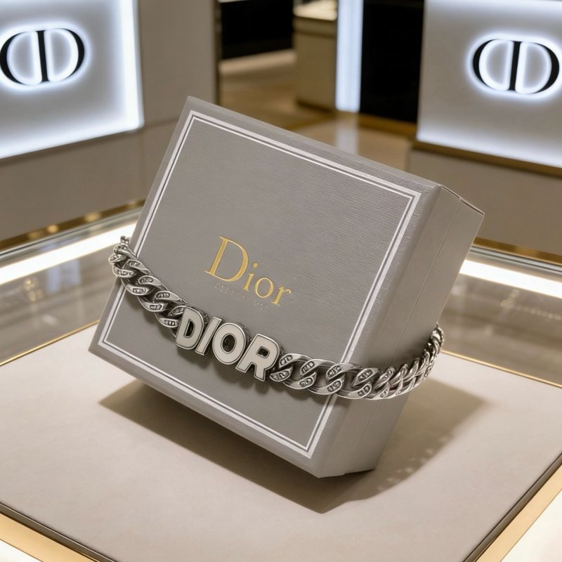 Dior Dior Logo Curb Chain Bracelet bracelet Silver-toned metal with clear crystal accents 21cm