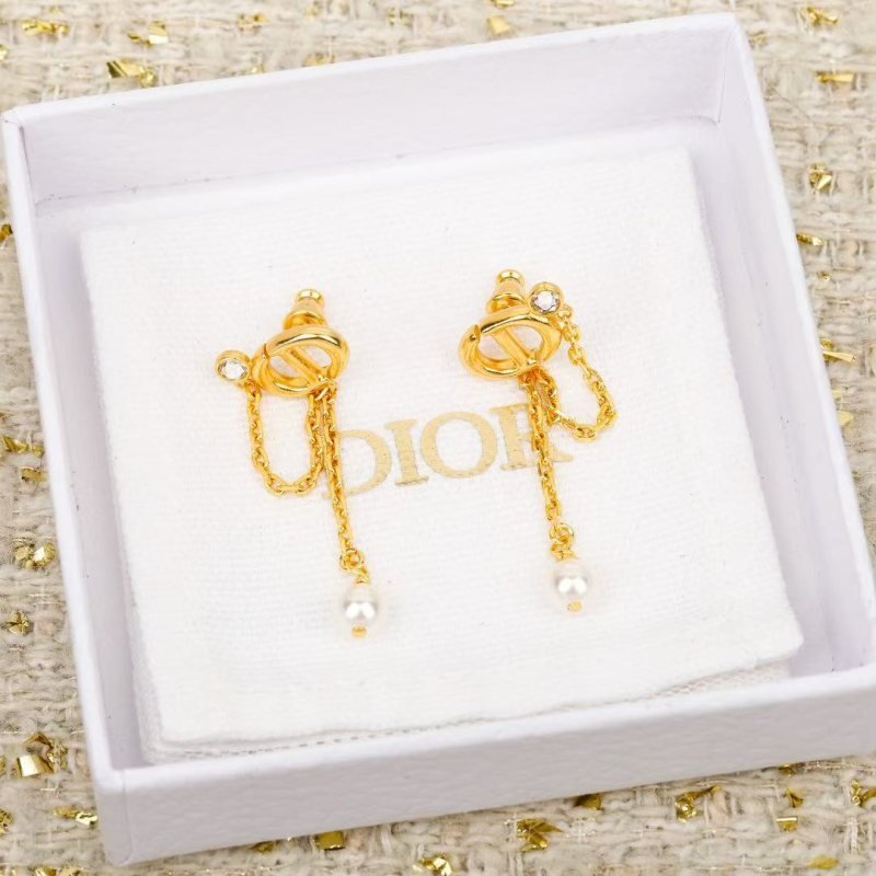 Dior Dior Tribales CD Logo Chain Pearl Drop Earrings earrings Gold-tone metal white pearl clear crystal 3 5cm drop length