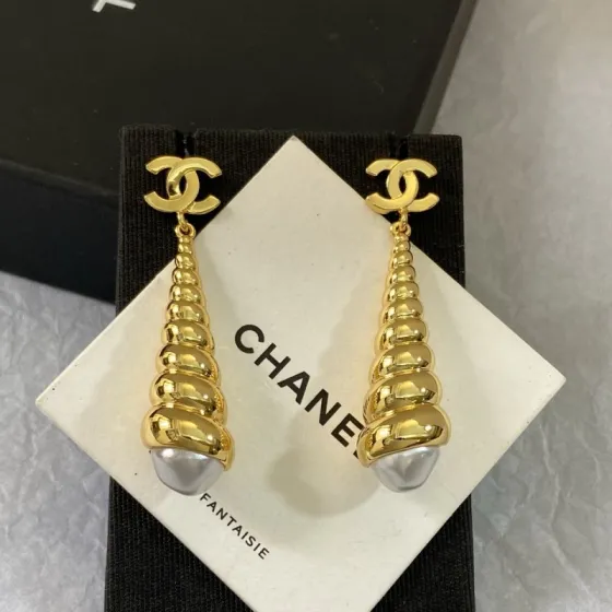 Chanel CC Spiral Shell Pearl Drop earrings gold-tone metal with white baroque pearl 5 5cm drop length