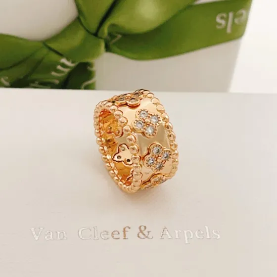 Van Cleef Arpels Perlee Clovers ring rose gold clear diamond No 6
