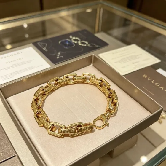 Bvlgari DIVAS DREAM bracelet 18k yellow gold 20cm
