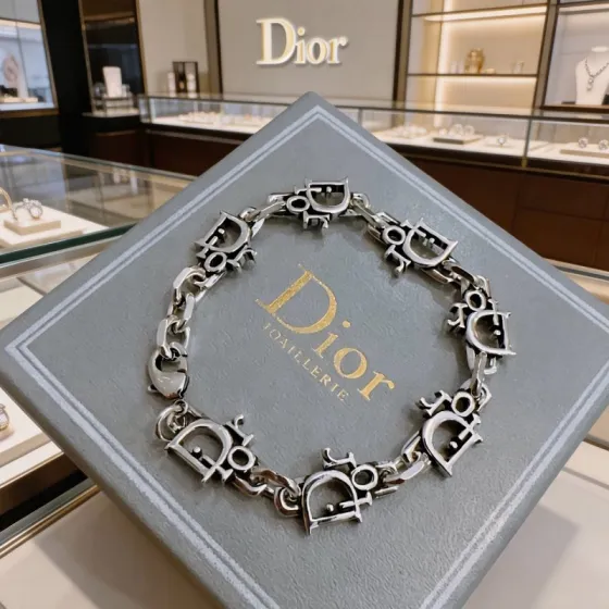 Dior Dio r evolution Logo Chain Bracelet bracelet Silver-toned metal no accent stones 19cm