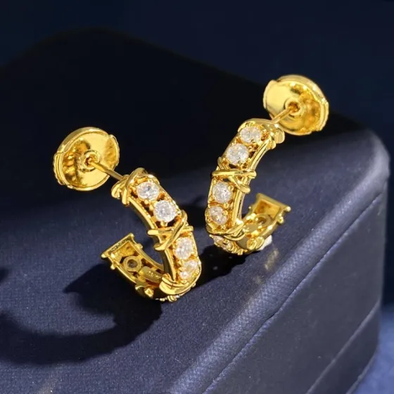 Tiffany Sixteen Stone X Hoop earrings yellow gold with clear round diamonds 15mm hoop diameter