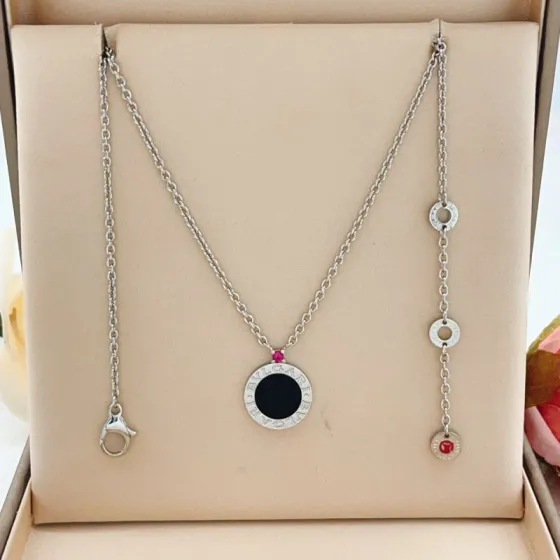 Bvlgari Bvlgari Bvlgari necklace silver-toned metal with black onyx inlay ruby accent and diamond-set pendant bezel 45cm