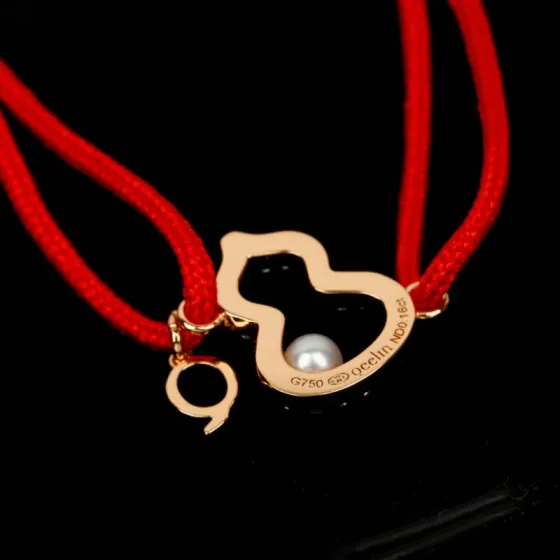Qeelin Wulu bracelet 18K rose gold white freshwater pearl white diamonds red cord Adjustable sliding knot red cord fits 15-19cm wrist