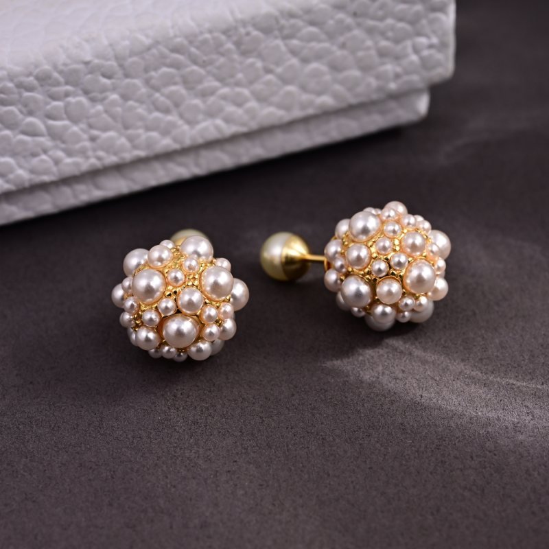 Dior Tribales Pearl Cluster Earrings 2025 New earrings gold-tone metal with white pearls 1 2cm diameter front pearl cluster 0 6cm diameter back pearl stud