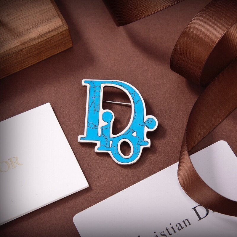 Dior CD Logo Brooch brooch Silver-toned metal with bright turquoise crackle enamel 4cm width