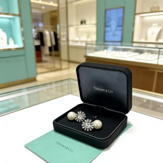 Tiffany Co Marquise Sunburst Pearl Commemorative Earrings earrings Platinum-toned metal white high-carbon diamond white pearl One size 12mm pearl 10mm sunburst setting