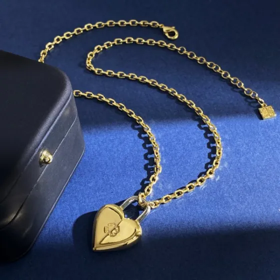 Luxury necklace