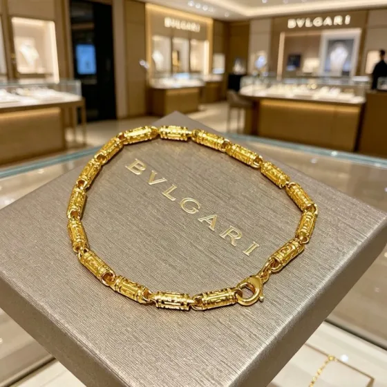 Bvlgari Divas Dream bracelet 18k yellow gold 18cm