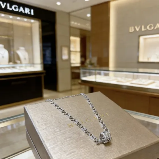 Bvlgari B zero1 necklace 18K white gold with diamond accents 50cm