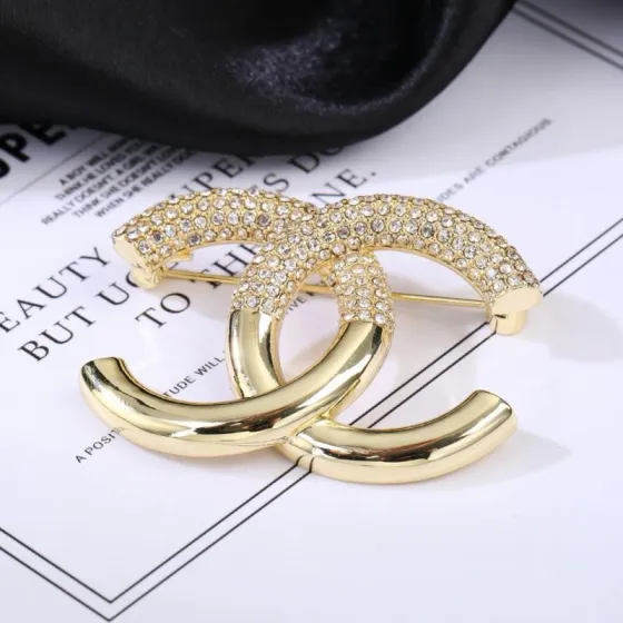 Chanel CC Logo brooch gold metal clear crystal 3 5cm width