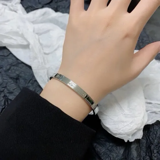 Cartier Love bracelet 18k yellow gold 18k white gold no gemstones 17