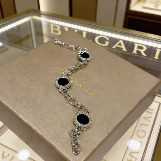 Bvlgari Bvlgari Bvlgari bracelet silver-toned metal with black onyx inlays 20cm