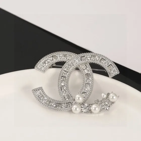 Chanel CC Logo Pearl Crystal Brooch brooch silver tone metal clear crystal white pearl 4 5cm width