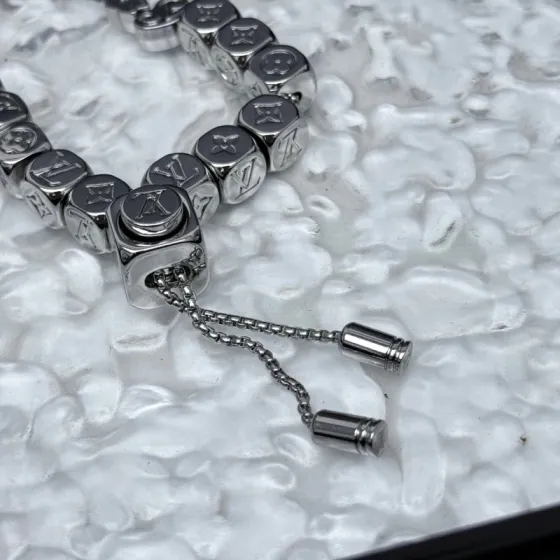 Luxury necklace