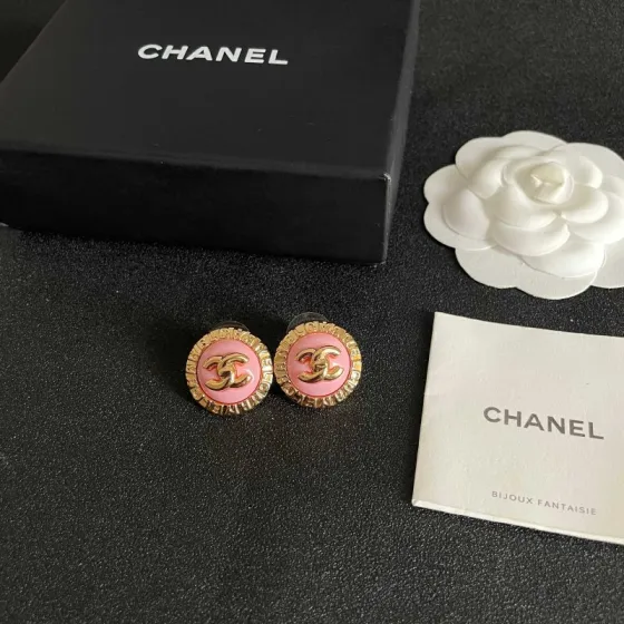 Chanel CC Logo Round Stud Earrings earrings Gold-tone metal with pink enamel center 1 5cm diameter