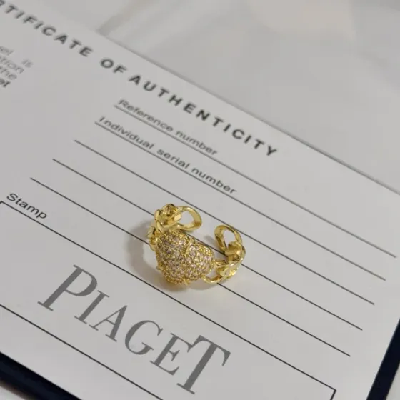 Piaget Heart Pave Chain Open Ring ring yellow gold metal with clear pave diamond stones adjustable open band