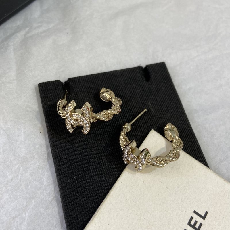 Chanel CC Twisted Rope Crystal Hoop Earrings earrings light gold-tone metal with clear crystal accents 2 5cm hoop diameter