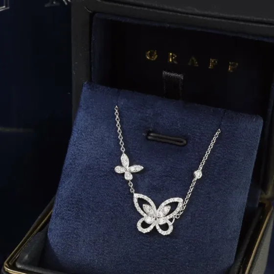 Graff Butterfly necklace White gold with white diamonds 40cm