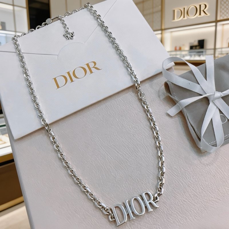 Dior Dio r evolution Logo Chain Necklace necklace Silver-toned metal no accent stones 50cm