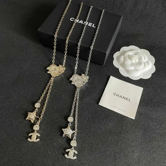 Chanel Heart Star CC Lariat necklace Silver-tone metal with clear crystal accents 42cm