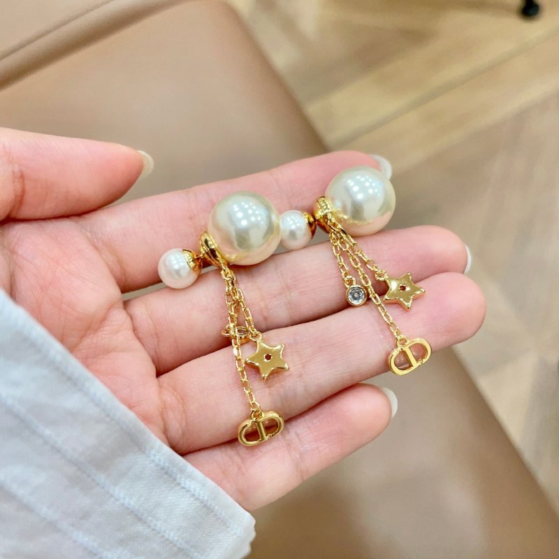 Dior Tribales Pearl Star CD Charm Drop Earrings earrings Gold-tone metal white faux pearl clear crystal One Size drop length approximately 3 5cm