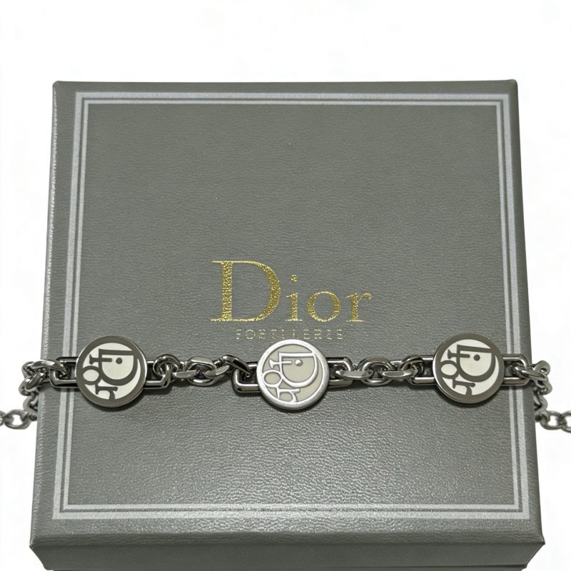 Dior Dior Oblique Logo Medallion Chain Bracelet bracelet silver-tone metal with white enamel logo medallions 19cm