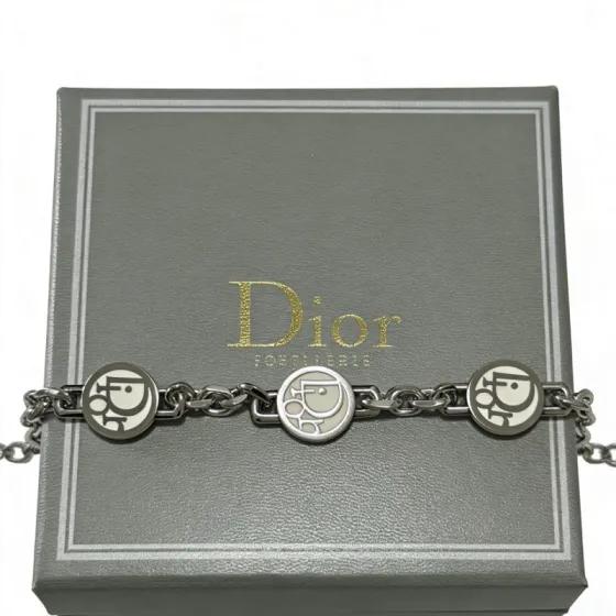 Dior Dior Oblique Logo Medallion Chain Bracelet bracelet silver-tone metal with white enamel logo medallions 19cm
